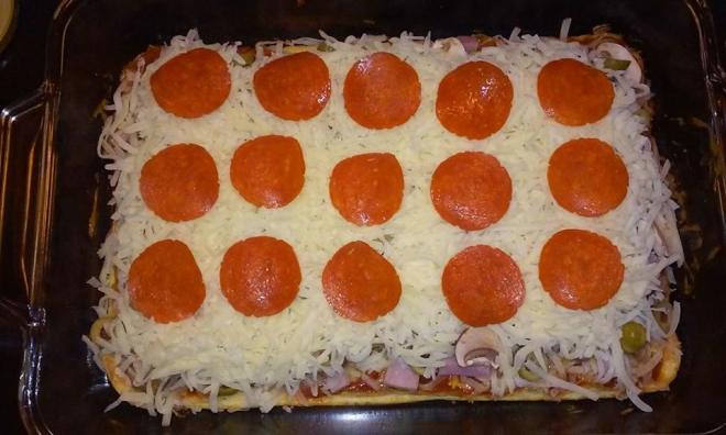 frf pizza topped raw